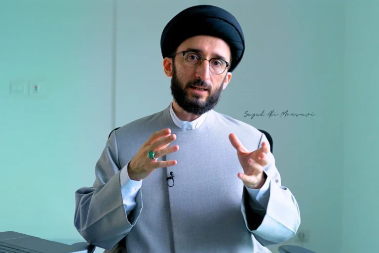 Seyed Ali Mousavi, enseignant du chiisme en français